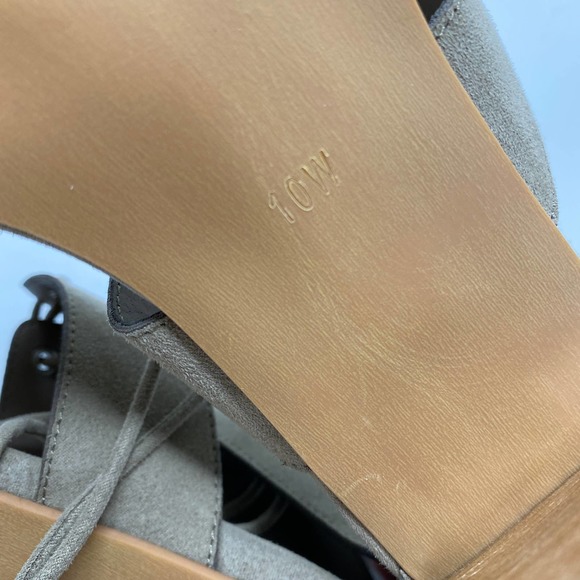 Torrid Sz 10W Taupe Cage Heeled Sandals Lace Up - Picture 8 of 8